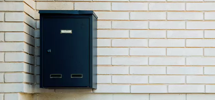 Mailbox Lock Repair Easton