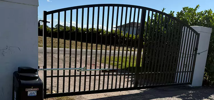 Driveway Fence Repair Easton