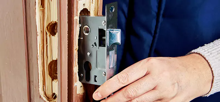 Garage Door Lock Replacement Easton