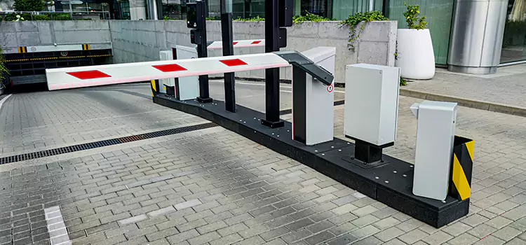 Custom Gate Design & Integration Easton